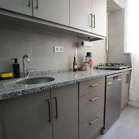 50 Steps To Tram,central And Stylish Apartamento *